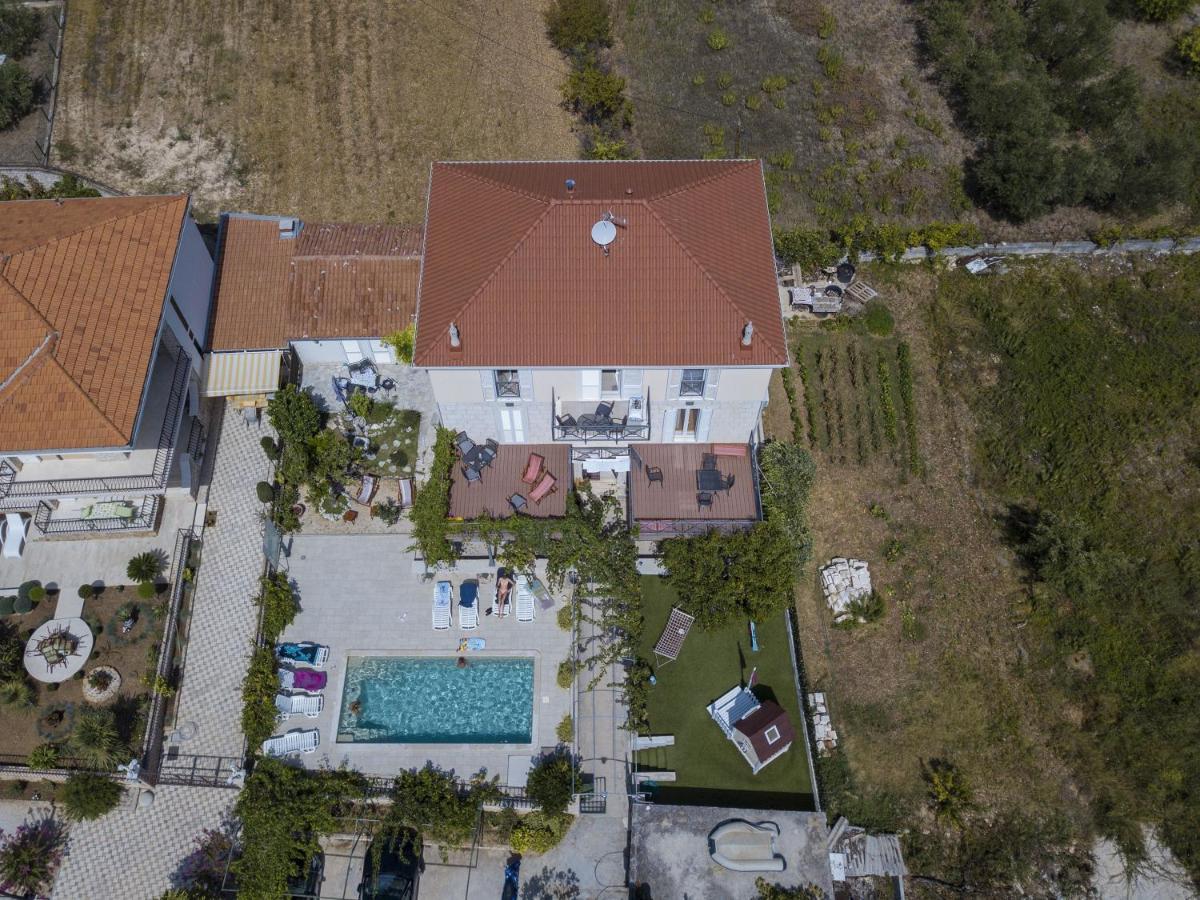 Apartments Gina Trogir Ngoại thất bức ảnh