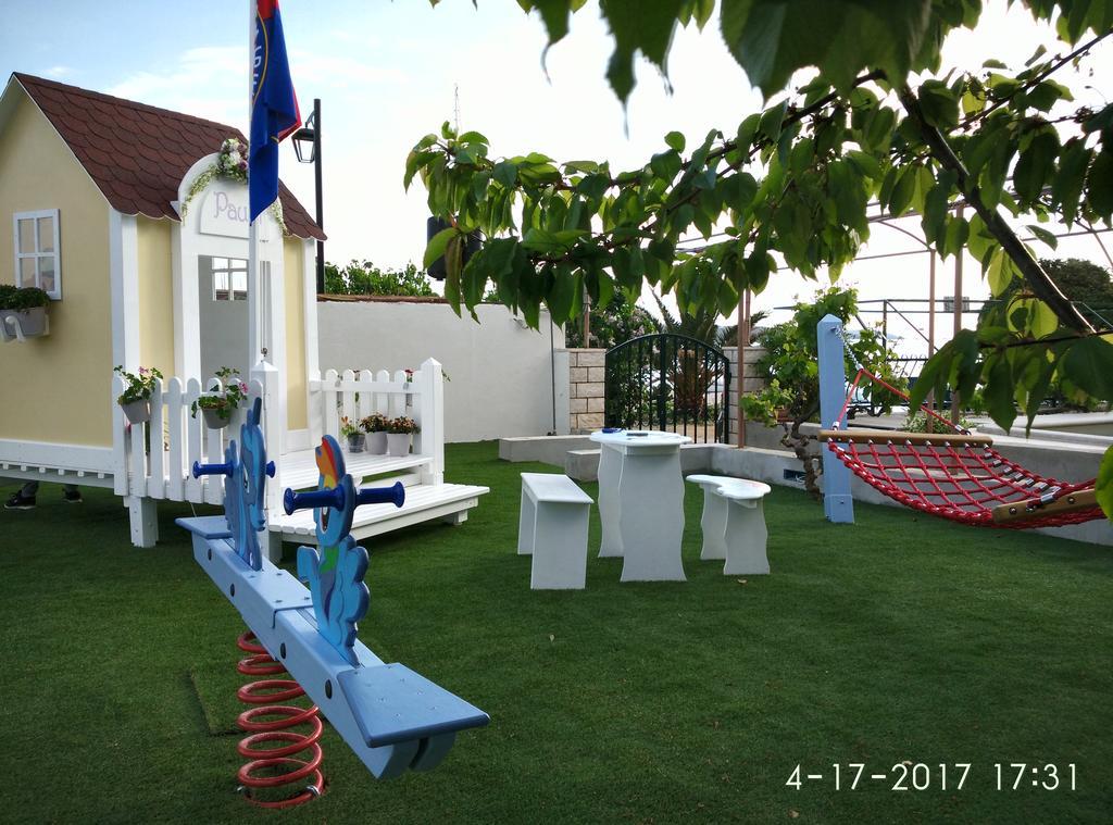 Apartments Gina Trogir Ngoại thất bức ảnh